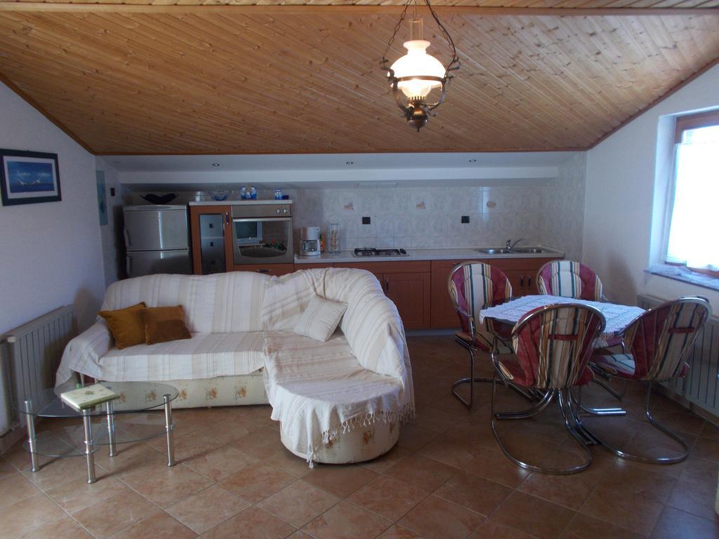 Apartments Sara Labin  Rom bilde
